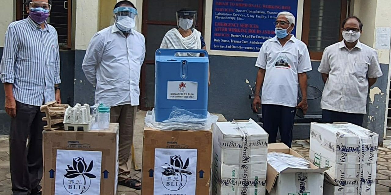 Sunyatee International Foundation donates Oxygen Concentrators to UoH