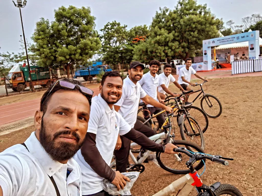 UoH Pedals for Health: Over 100 Campus Cyclists Participate in World Bicycle Day Rally