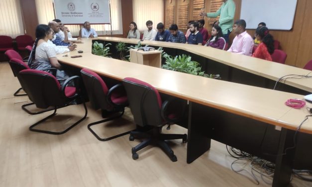 Winners of Institute Level Hackathon for Smart India Hackathon (SIH)-2022 awarded prizes and certificates