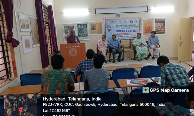 Poetry recitation on ‘Swabhav Swachhata – Sanskar Swachhata’