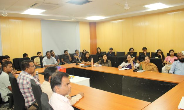 Empowering Academic Research: IGM Library’s Sage Business Case Studies Session