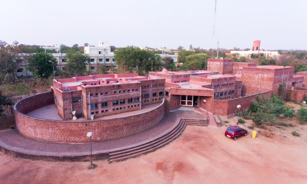 UoH Alumna, Shalini Kondepudi wins Best Story at the Indian Streaming Academy Awards 2025