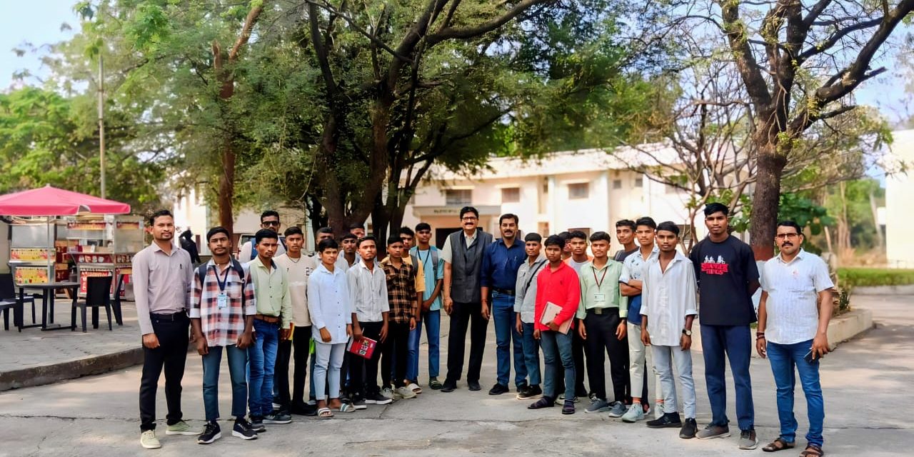 A Day of Inspiration: Bijapur Students Explore the University of Hyderabad