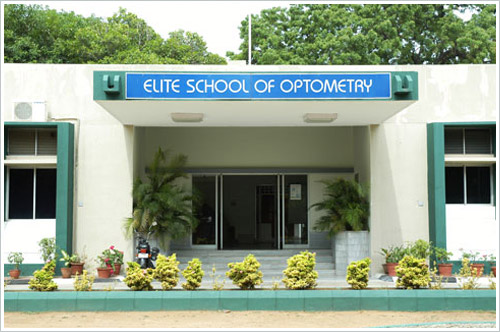 Visionaries in Focus: Optometry Students Showcase Breakthrough Research at National Scientific Session