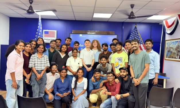 Political Science Students Explore US Constitutional History at ‘The White House Founders Museum’ Exhibition